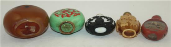 Five Chinese glass and enamel snuff bottles, late 19th / 20th century, 5.8cm - 8cm